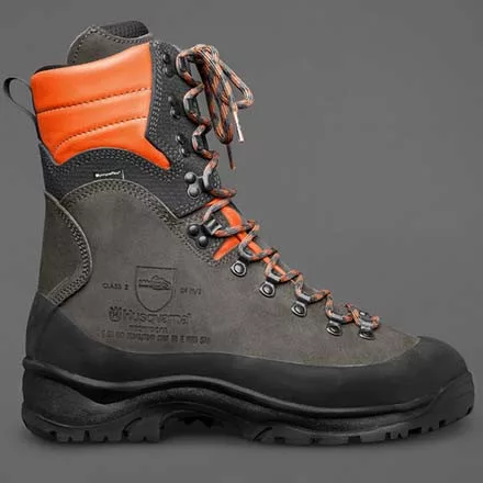 Husqvarna Technical 24 bőrbakancs vágásvédelemmel, 24 m/s