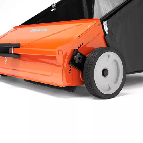 Husqvarna Sweeper seprő 112 cm, 705 literes gyűjtővel