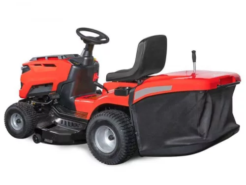 Bluebird LT C 86M gyűjtős fűnyíró traktor, 245 l