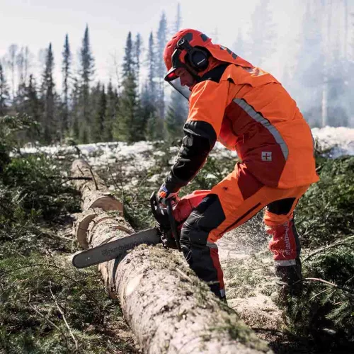 Husqvarna 565 benzinmotoros láncfűrész