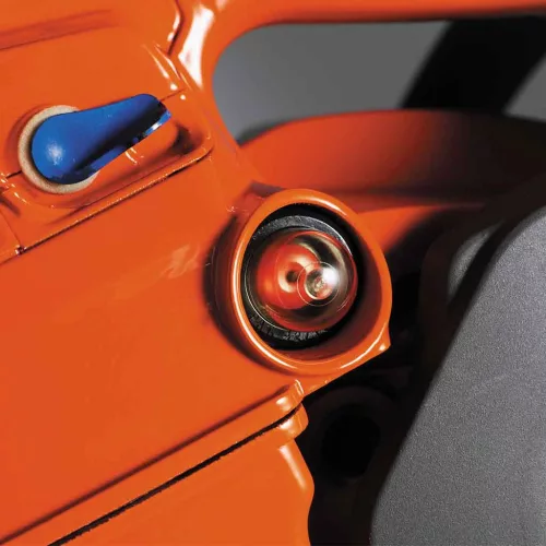 Husqvarna T435 egykezes benzines láncfűrész