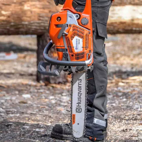 Husqvarna 550 XP G Mark II benzinmotoros láncfűrész