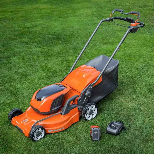 Husqvarna LC 347iVX akkus fűnyíró, akku nélkül