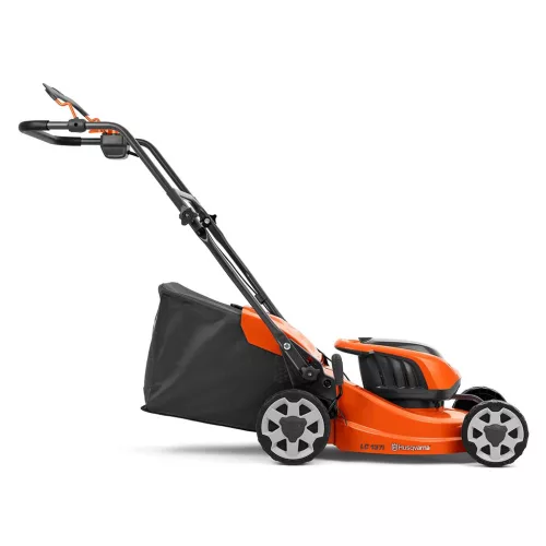 Husqvarna LC 137i akkus fűnyíró szett, 2 akkuval