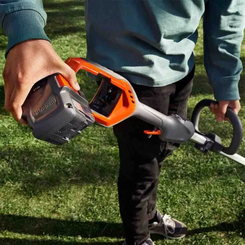 Husqvarna 215iL akkus szegélyvágó szett