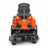 Husqvarna R 112iC vágóasztallal