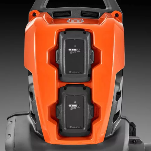 Husqvarna 340iBT lombfúvó (akkumulátor és töltő nélkül)