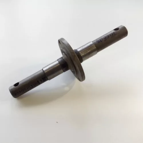 Kihajtótengely tűgörgő (Robi 151)